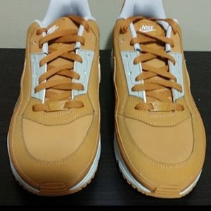 Mens size 12 nike ltd